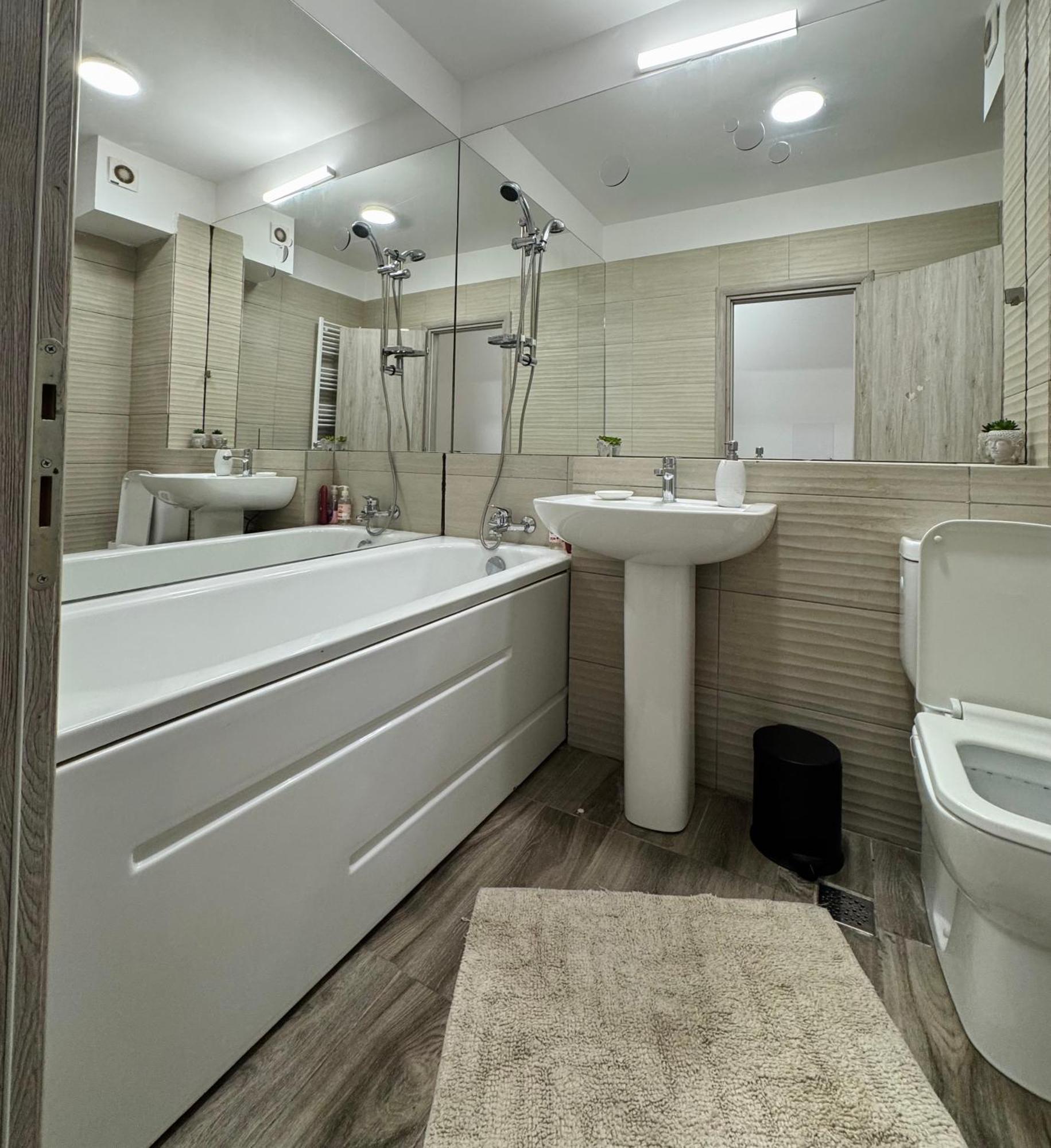 Apartment Solar D3, Private Parking, One Bedroom Bükreş Dış mekan fotoğraf
